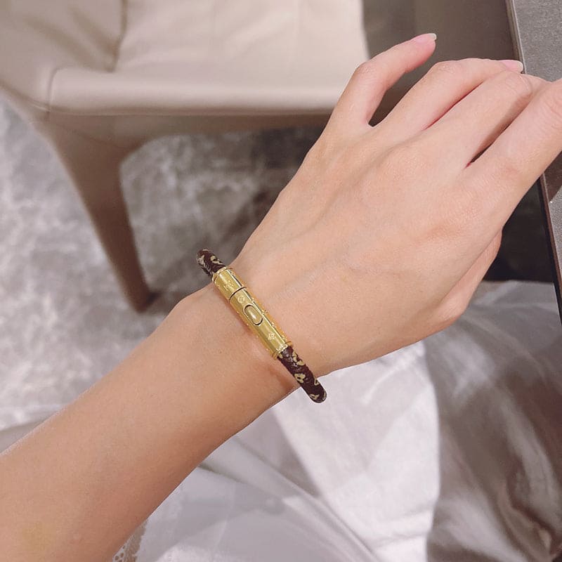 18K Louis Vuitton Confidential Bracelet