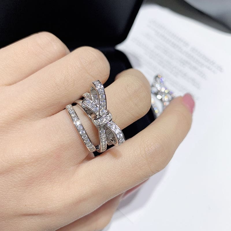 18K  Chanel Diamonds Knot Ring