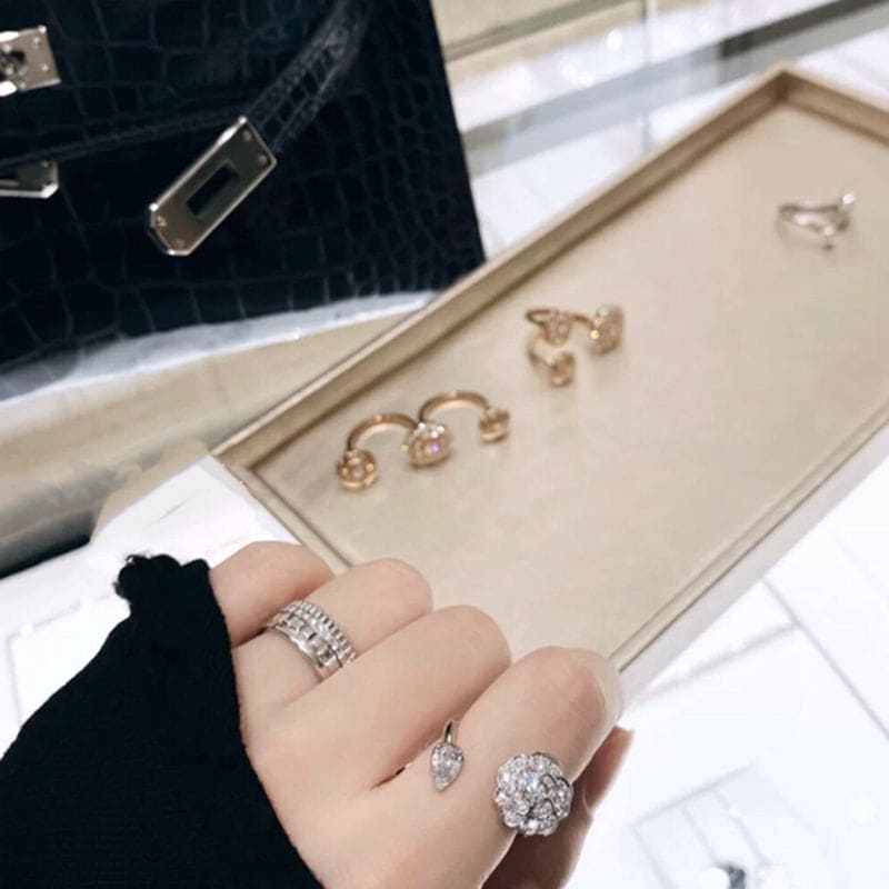 18K  Chanel Diamond Camelia Precieux Ring