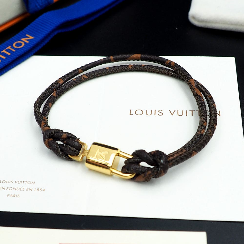18K Louis Vuitton Lock It Again Bracelet