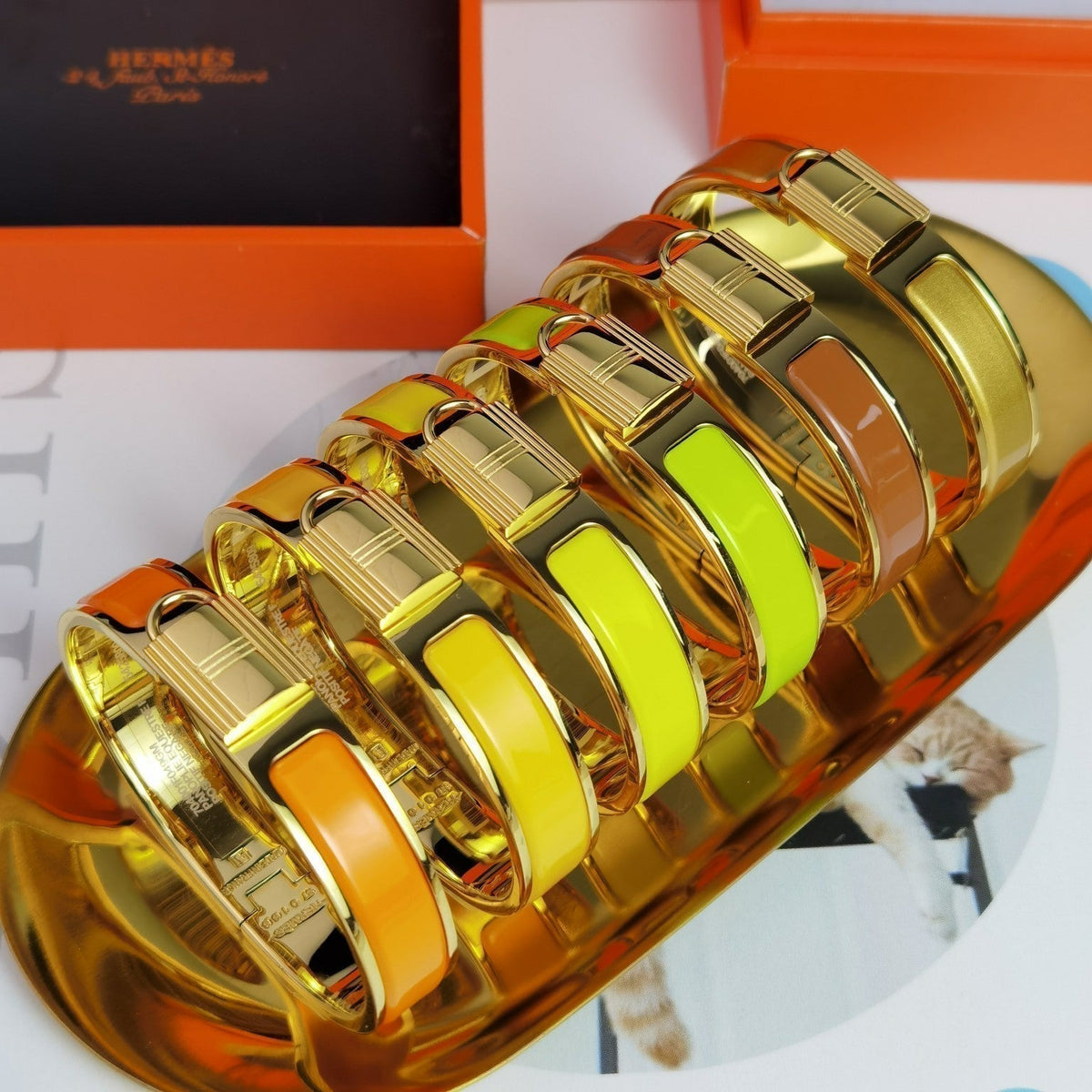 18K Clic Cadenas Orange Hermes Bracelet