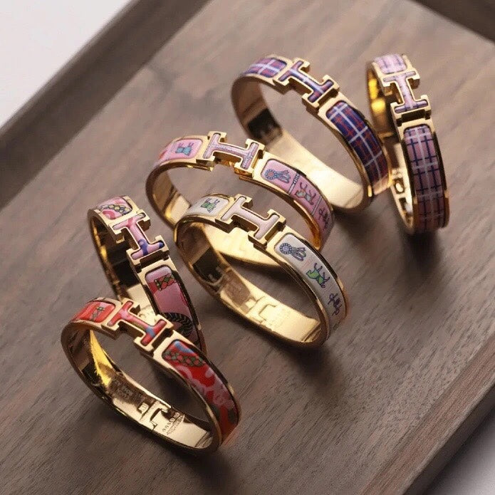 18K Clic Hermes Purple Bracelet