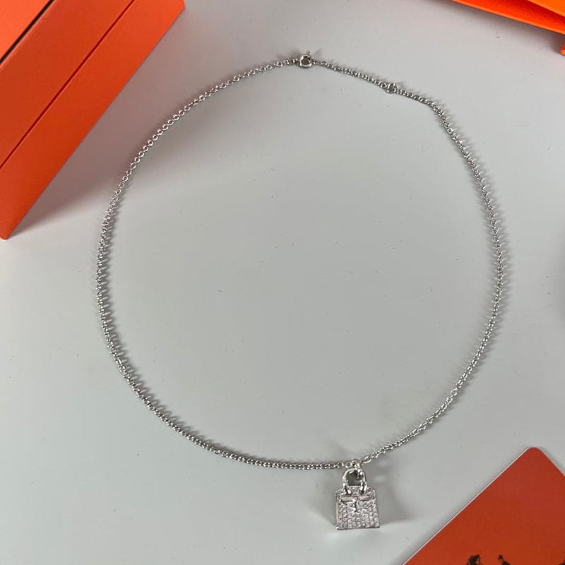 18K Amulettes Birkin Pendant Hermes Necklace
