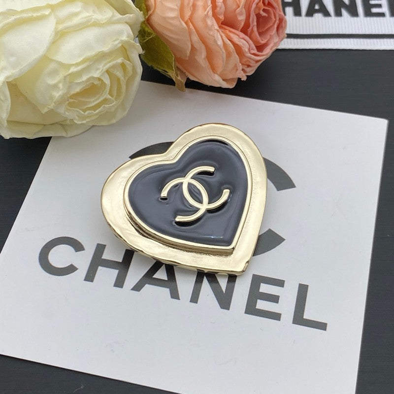 18K  Chanel Black Heart Gold Brooch