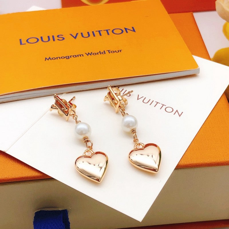 18K Louis Vuitton Heart Earrings