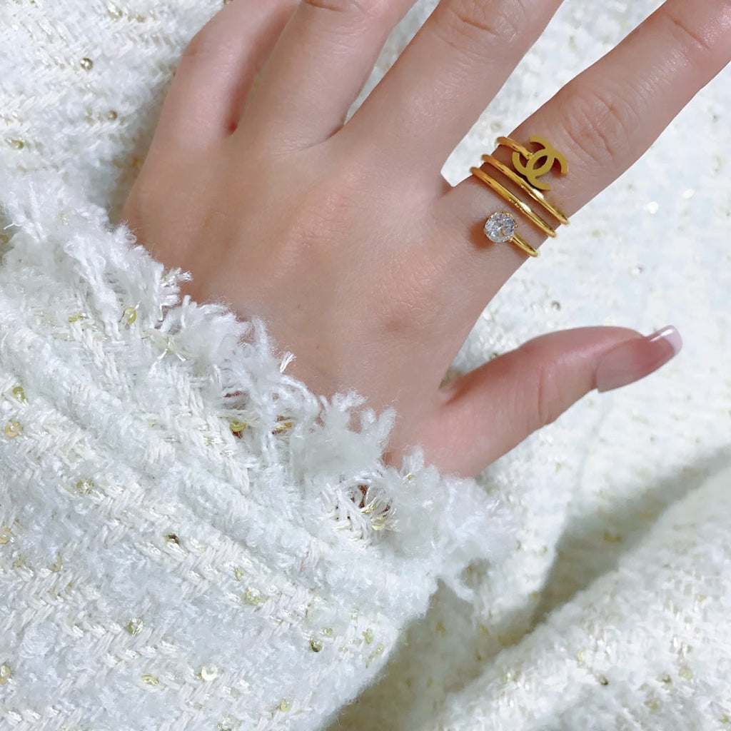 18K  Chanel Vintage Pearl Ring