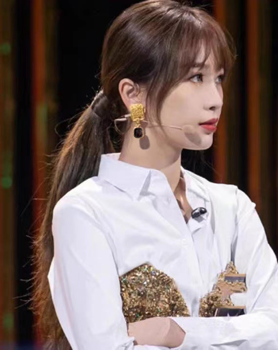 18K  Chanel Black Pearl Earrings