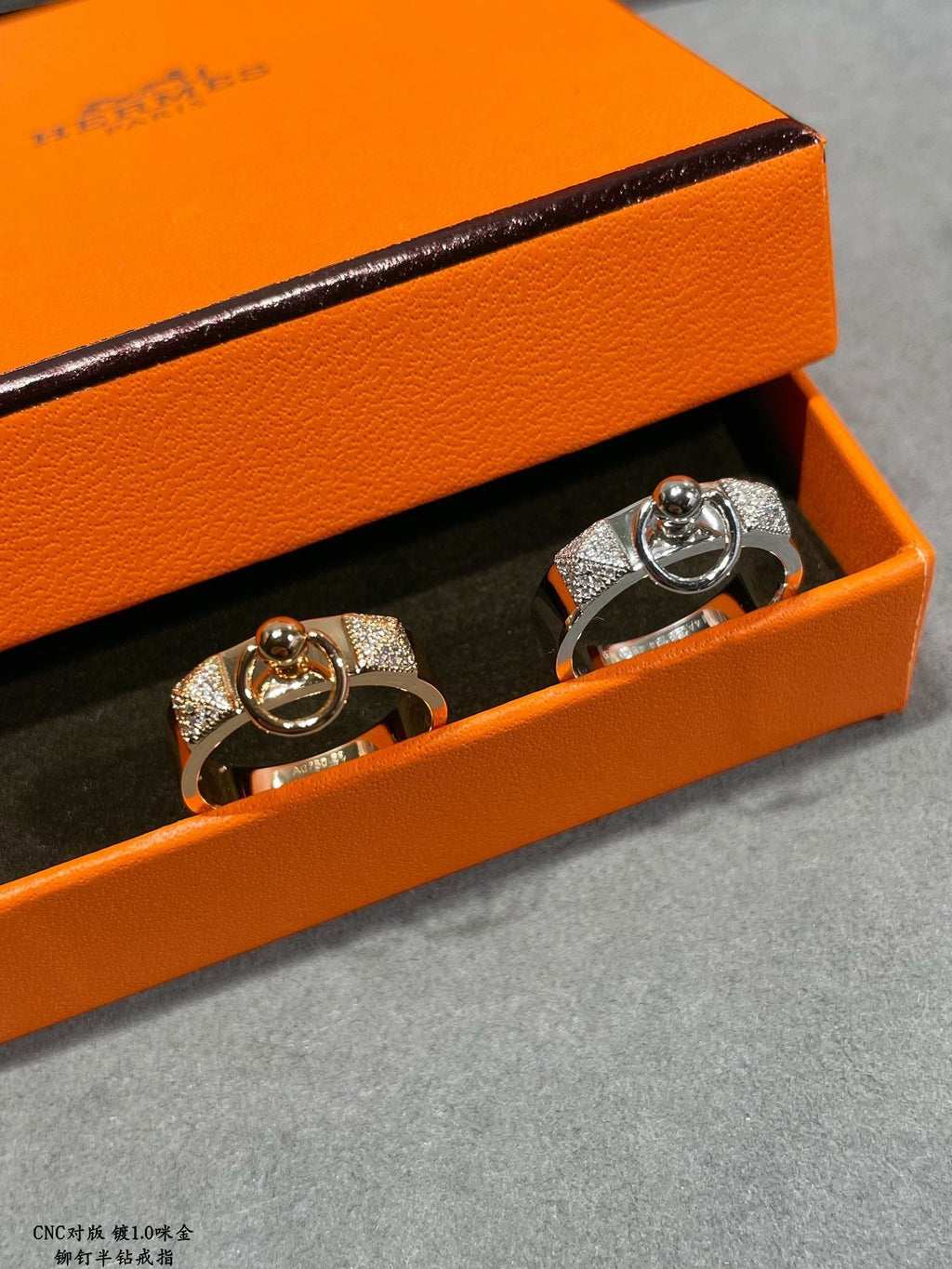 18K Collier De Chien Lock Diamonds Hermes Ring