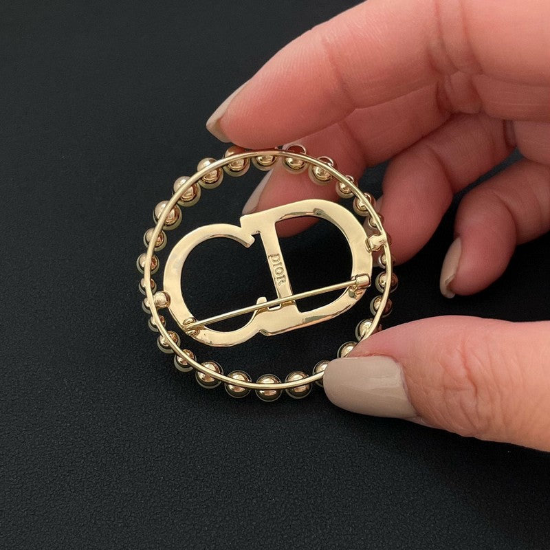 18K Dior Pearls Brooch