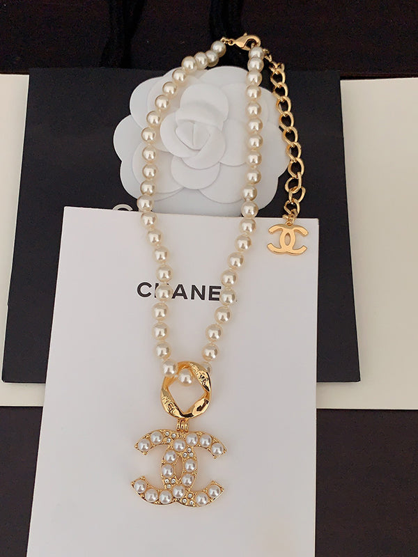 18K  Chanel Classic Pearl Necklace