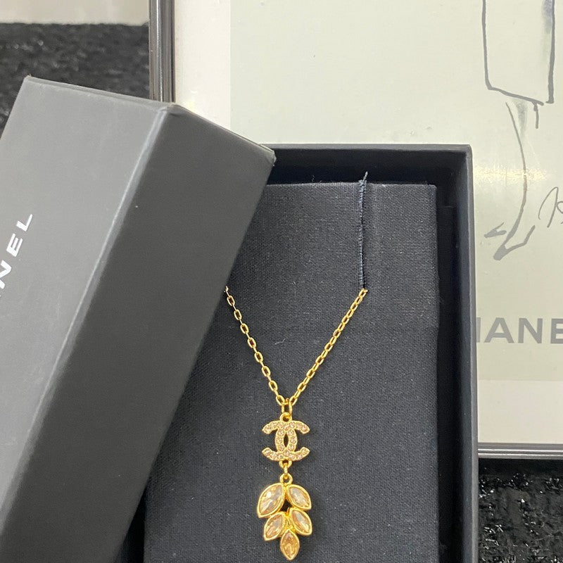 18K  Chanel Flower Crystal Necklace