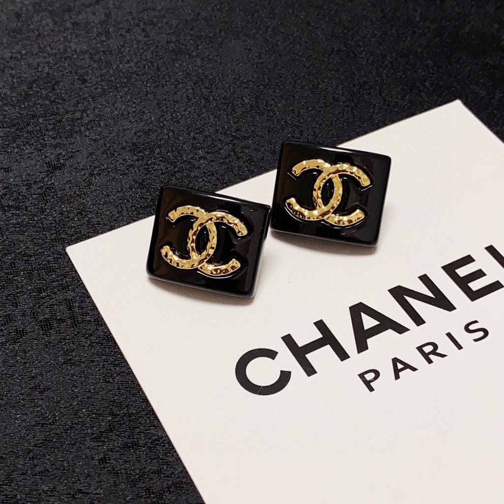 18K  Chanel Black Resin Square Earrings