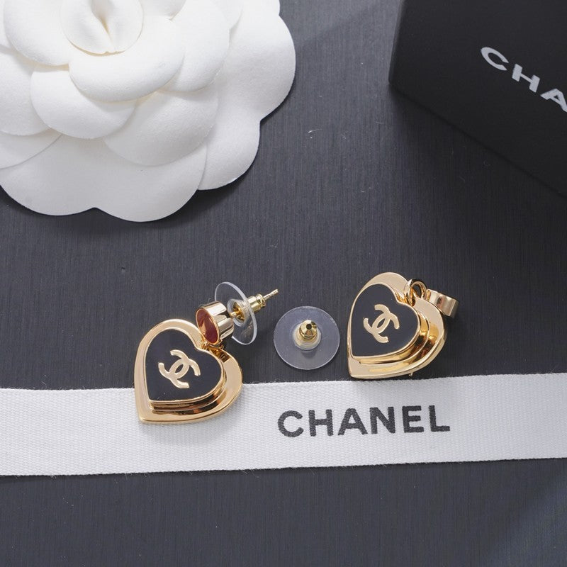 18K  Chanel Black & Red Heart Gold Earrings
