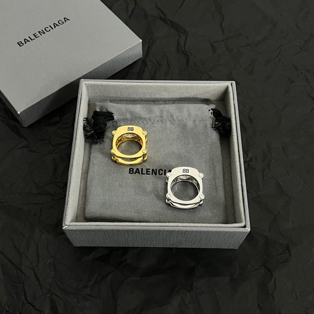 18K Balenciaga Crystal Ring