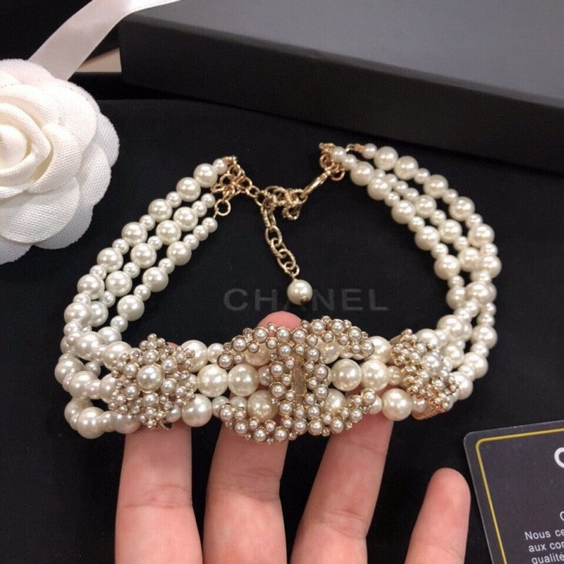 18K  Chanel Pearl Choker Necklace