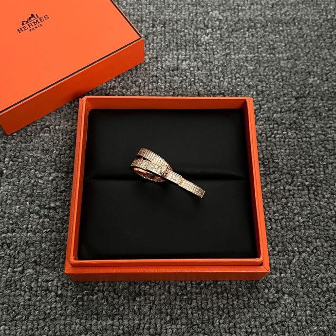 18K Kelly Gavroche Double Hermes Ring