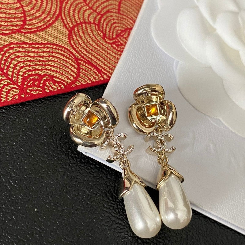 18K  Chanel Camellia Pearl Earrings