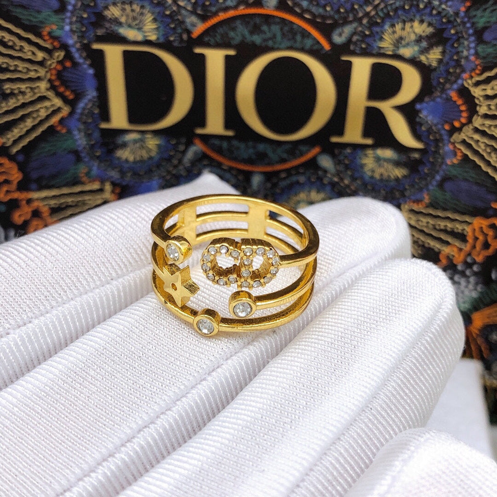 18K Dior Star Diamonds Ring