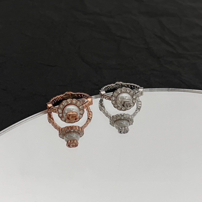18K Double Gucci Pearl Ring