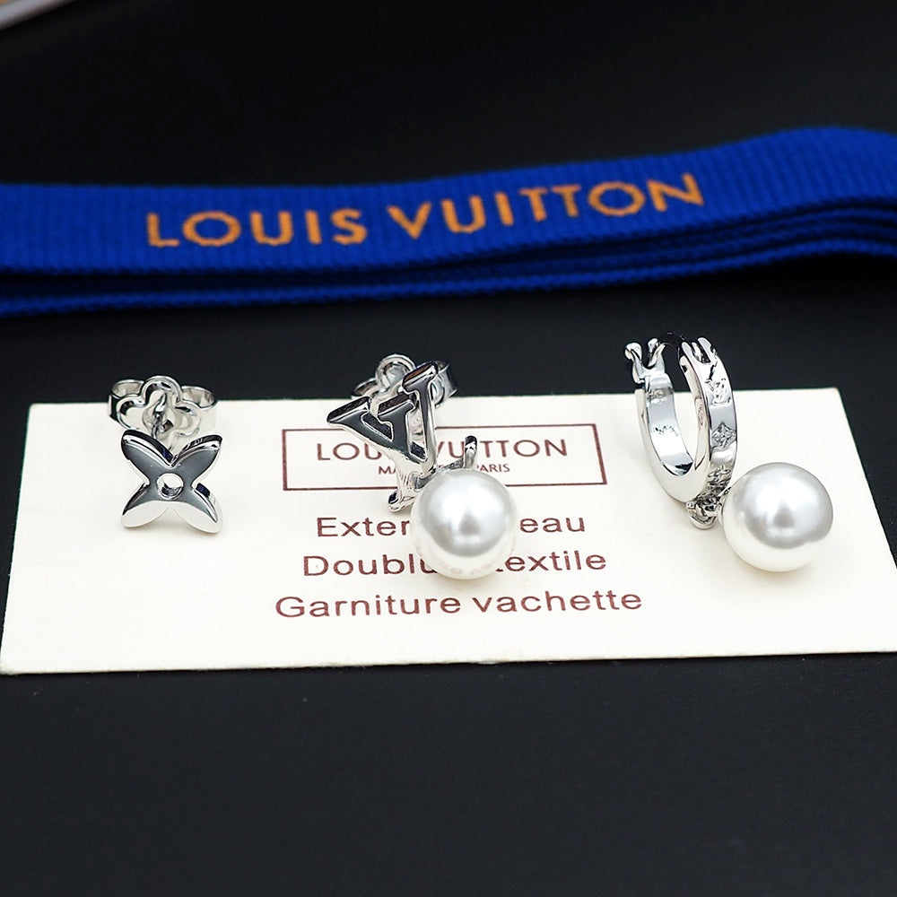 18K Louis Vuitton Monogram Pearls Earrings