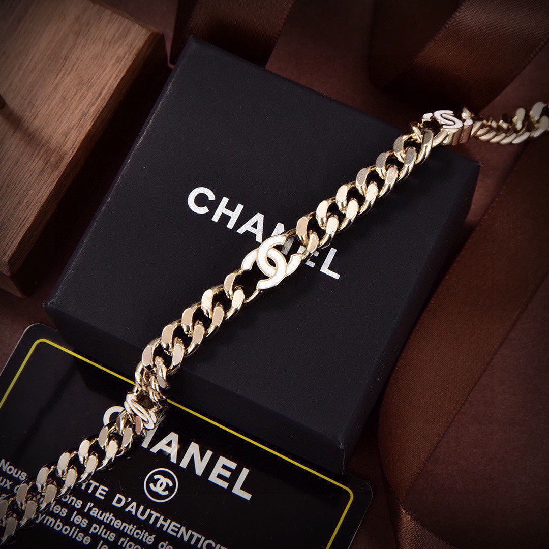 18K  Chanel Crystals Choker Necklace