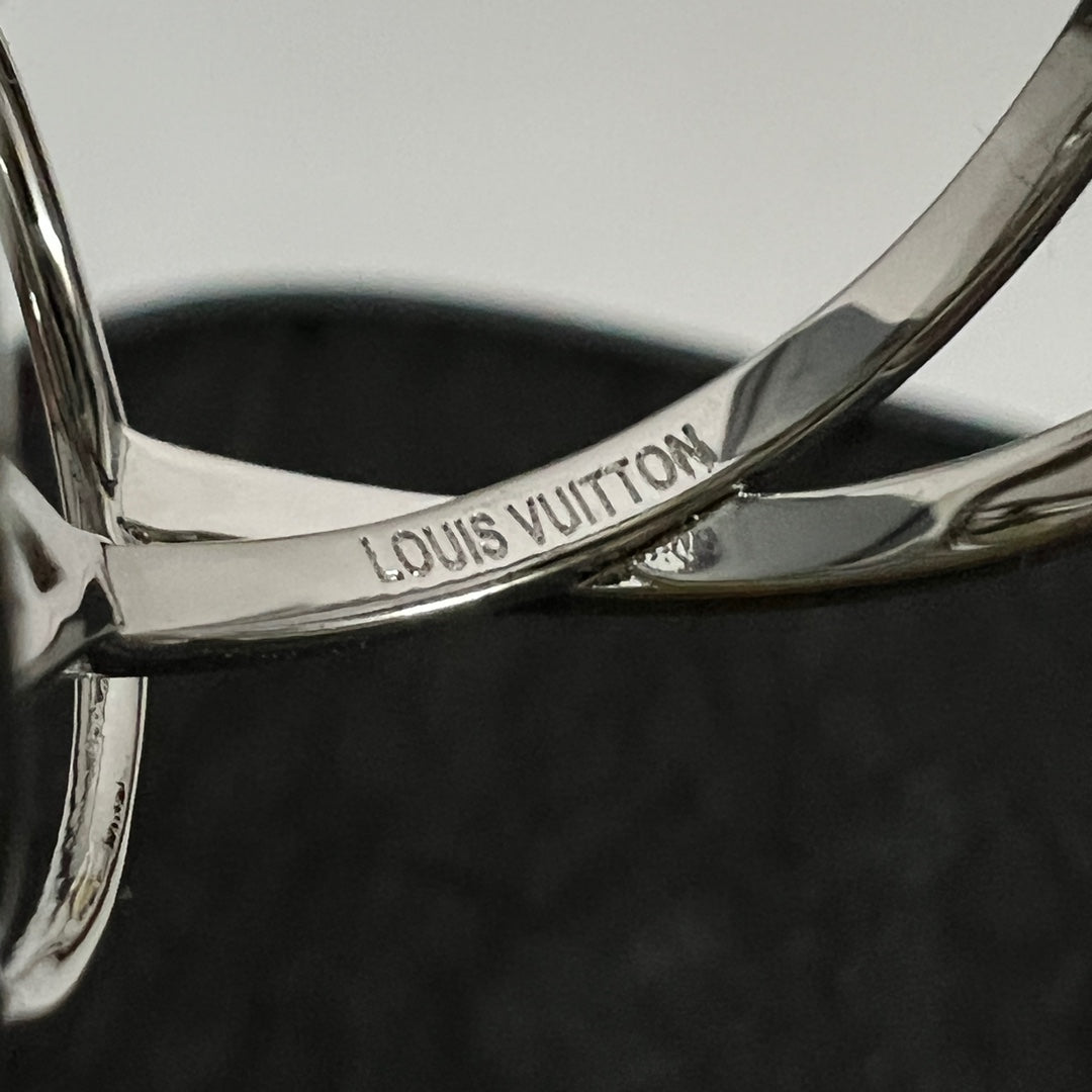 18K Louis Vuitton Stellar Ring