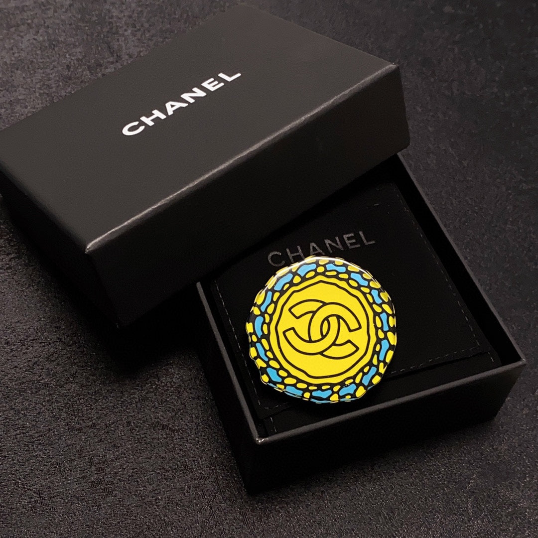 18K  Chanel Color Brooch