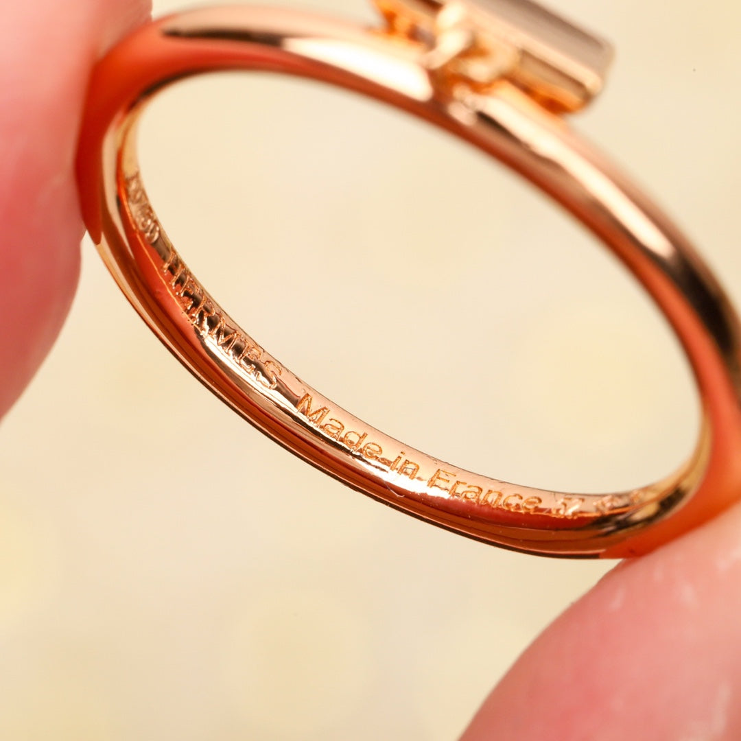 18K Chaine D'ancre Verso Hermes Ring