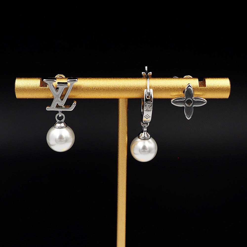 18K Louis Vuitton Monogram Pearls Earrings