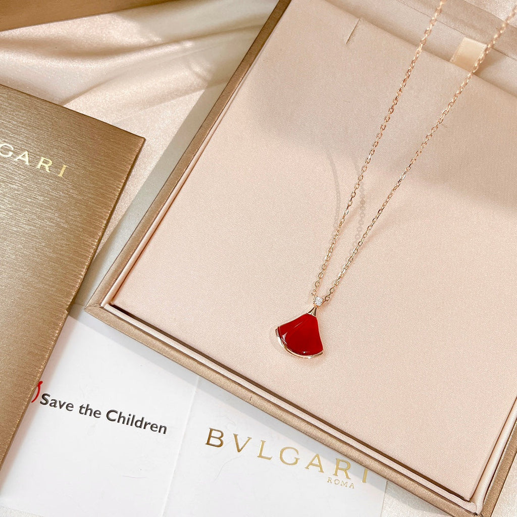18K BVLGARI BVLGARI Dream Carnelian Necklace