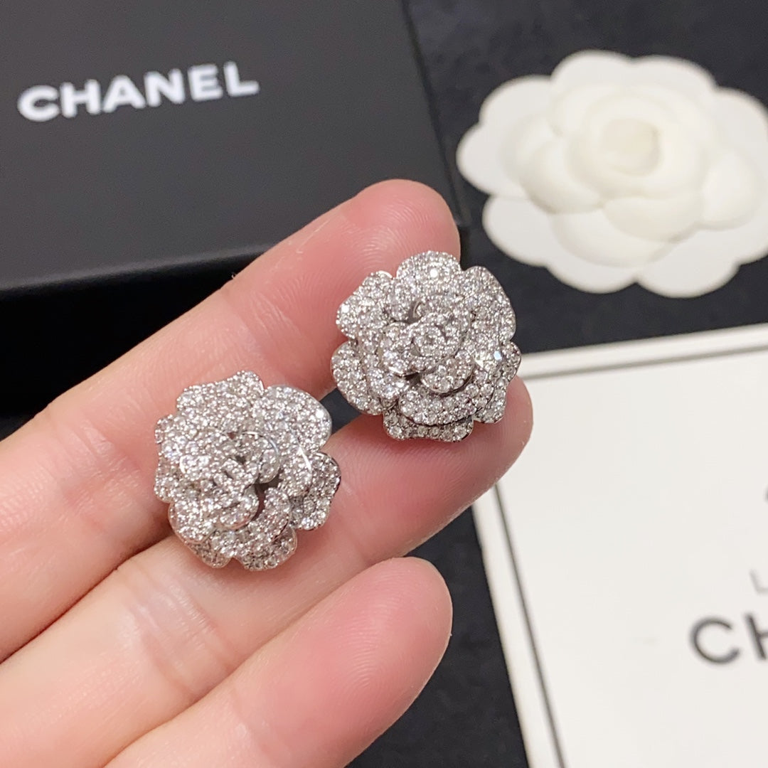 18K  Chanel Camellia Diamond Earrings