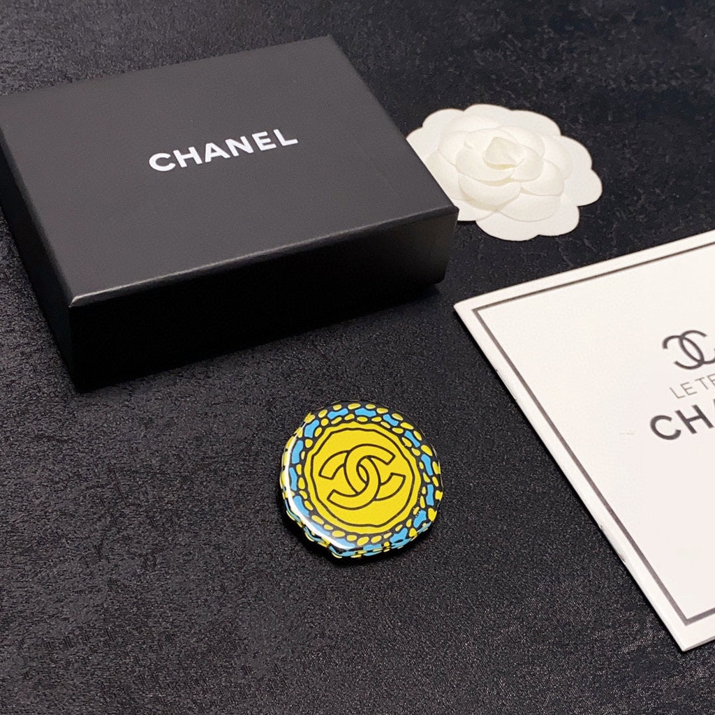 18K  Chanel Color Brooch