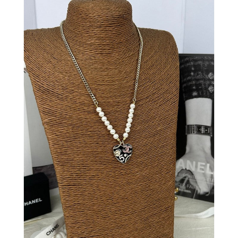 18K  Chanel Pink & Black Heart Pearl Necklace