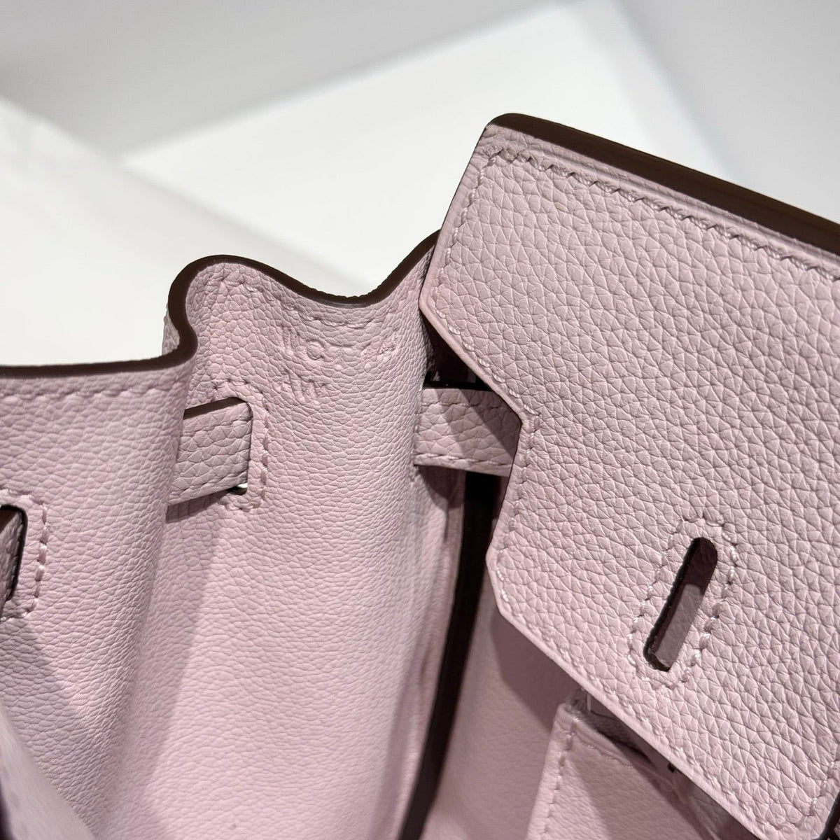HERMES 25S MEDIUM BIRKIN 25 IN PINK BABY CALFSKIN SILVER HARDWARE